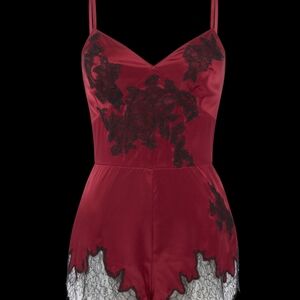 Elegant Red Lace Trim Sleepwear